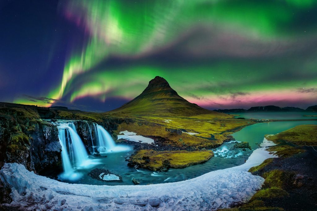 seeing the aurora in west Iceland