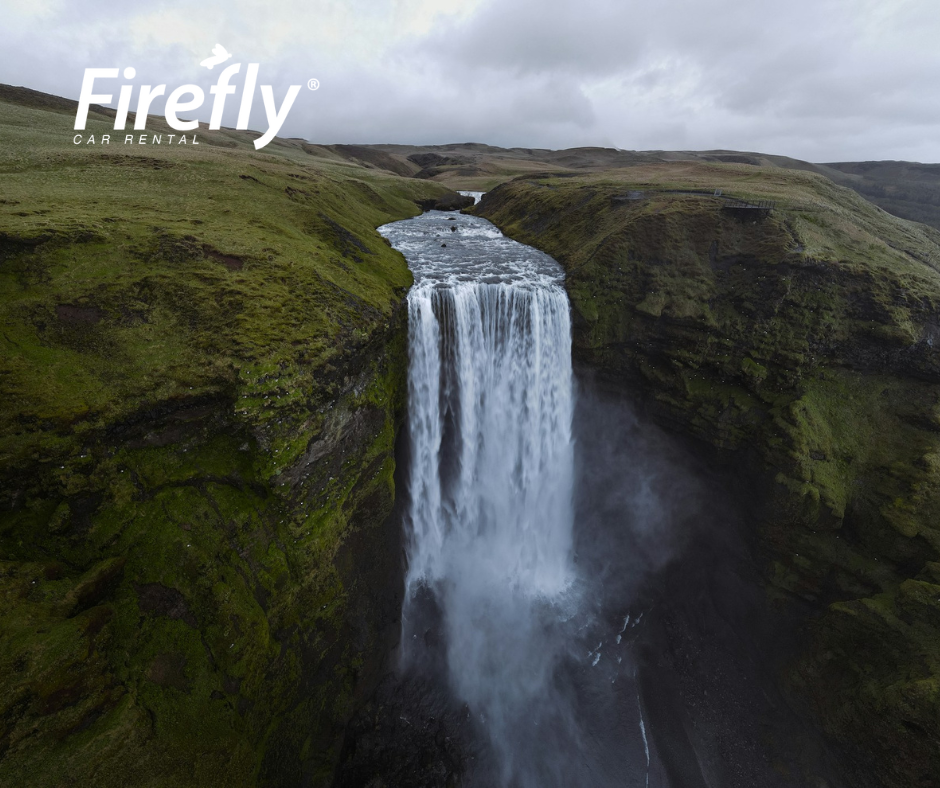 the skogafoss waterfall iceland is located in south icelnad